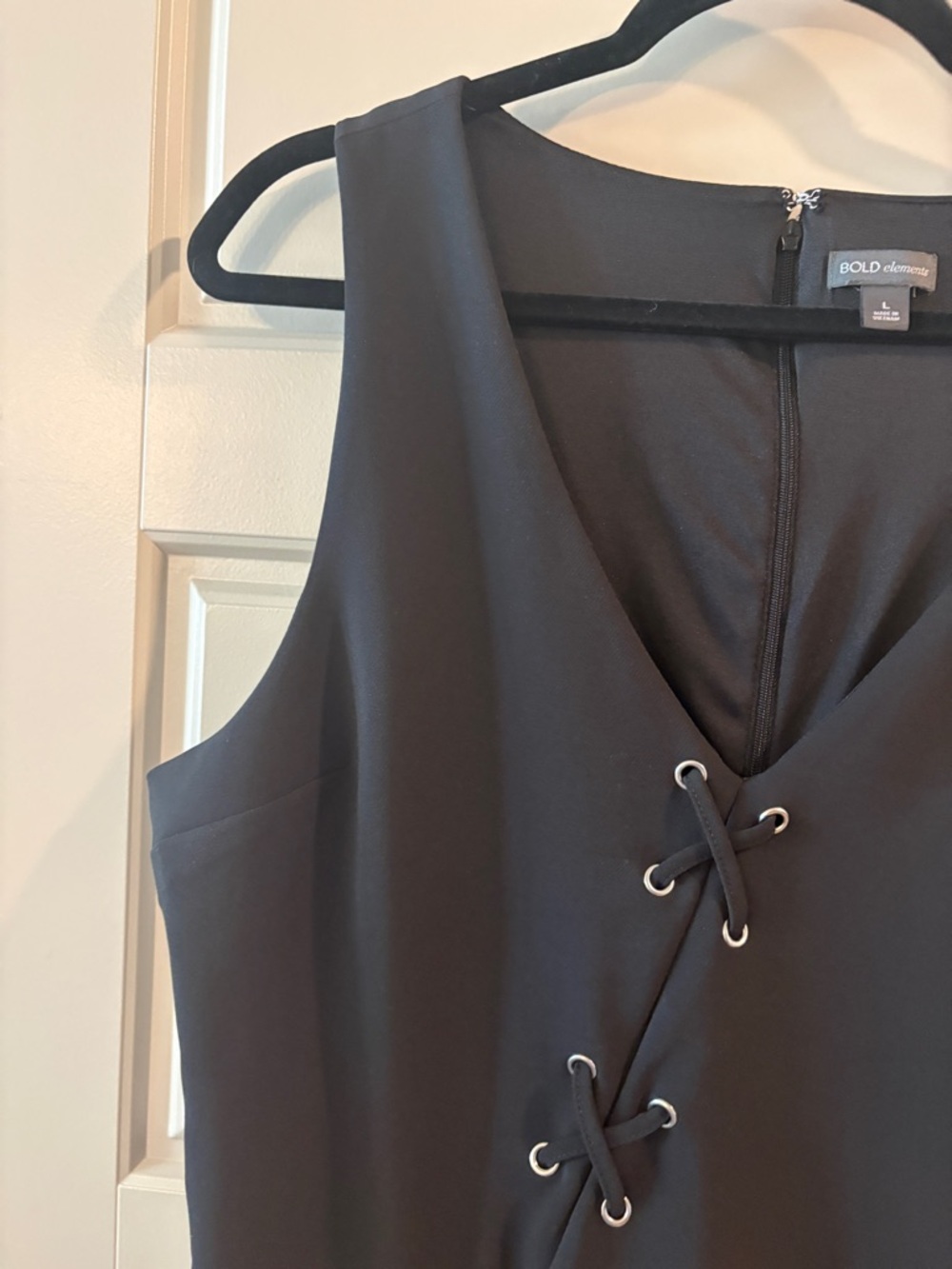 Bold Elements Black Lace-Up Dress Size Large | Sleek Career Chic Bodycon - Picture 6 of 13